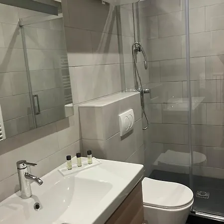Duplex Harmonieux Et Lumineux Ideal Pour Familles *